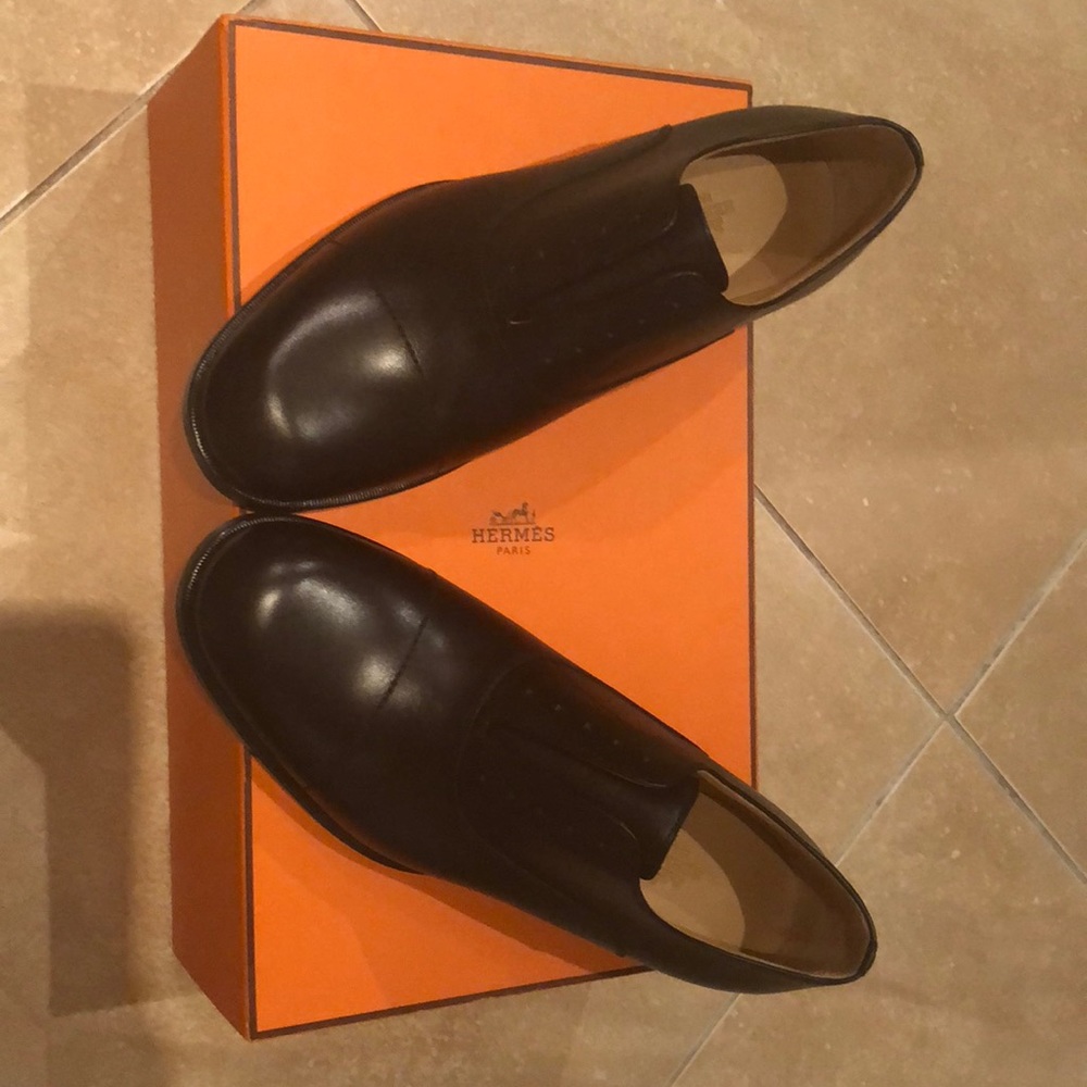 NWT Hermès men black leather loafers